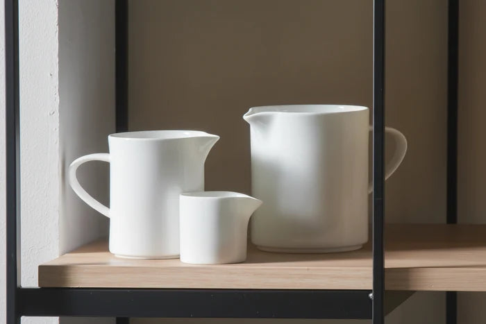 A TABLE KRĒJUMA TRAUKS 200ML, PORCELĀNS