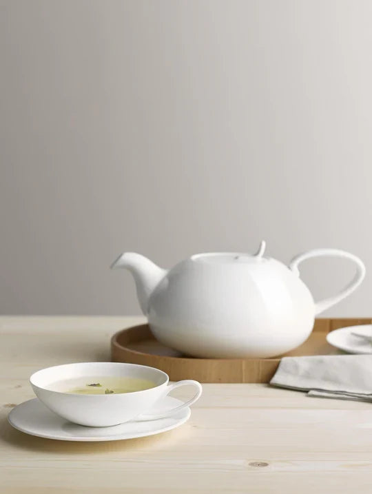 A TABLE TĒJAS KANNA 1.6L