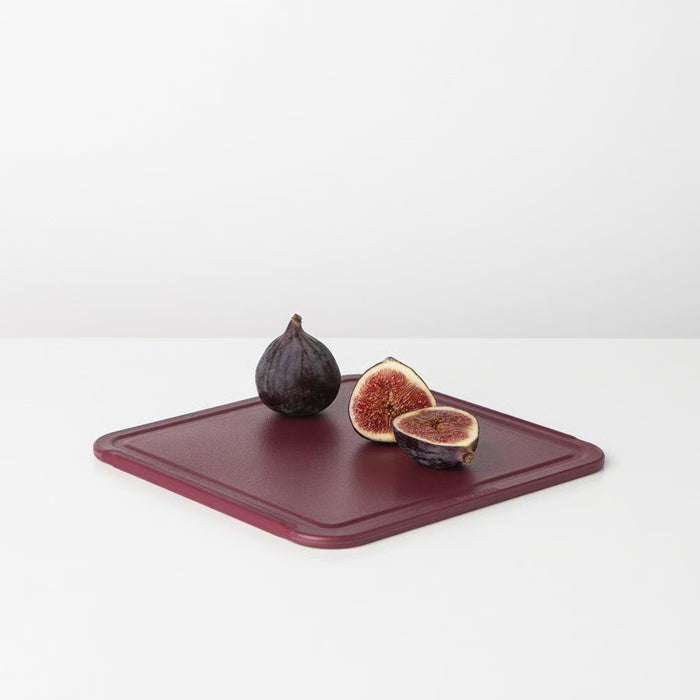 DĒLĪTIS 25 X 25, H 0,9 CM, BAKLAŽĀNU SARKANS, PLASTMASA