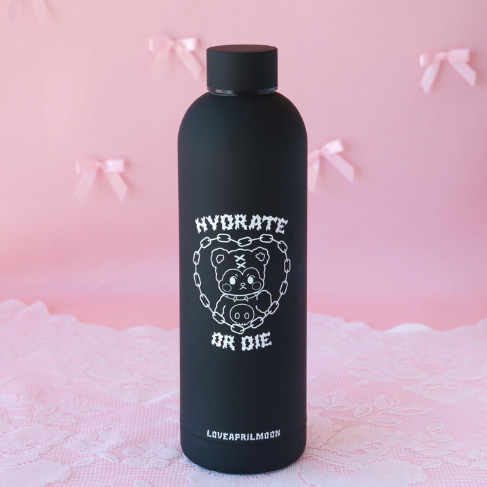 Hydrated or Die Bottle in Black