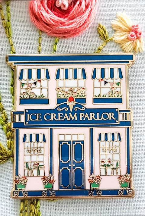Ice Cream Parlor Needle Minder