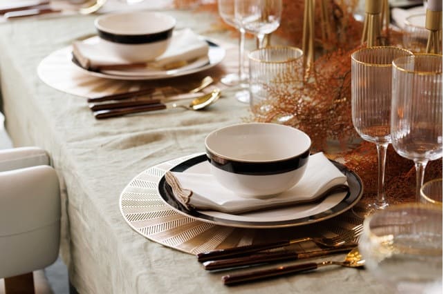 MIKASA LUXE DECO PUSDIENU SERVĪZE 4PERS., 12PIED., BALTS/MELNS, PORCELĀNS