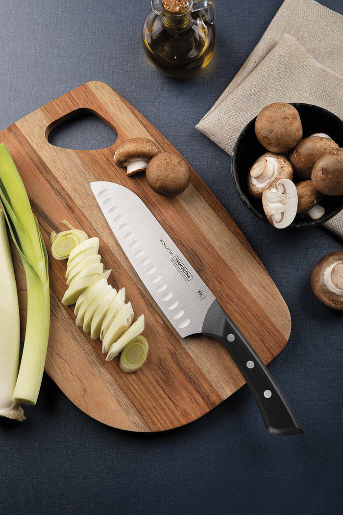 SOLUTTA SANTOKU NAZIS