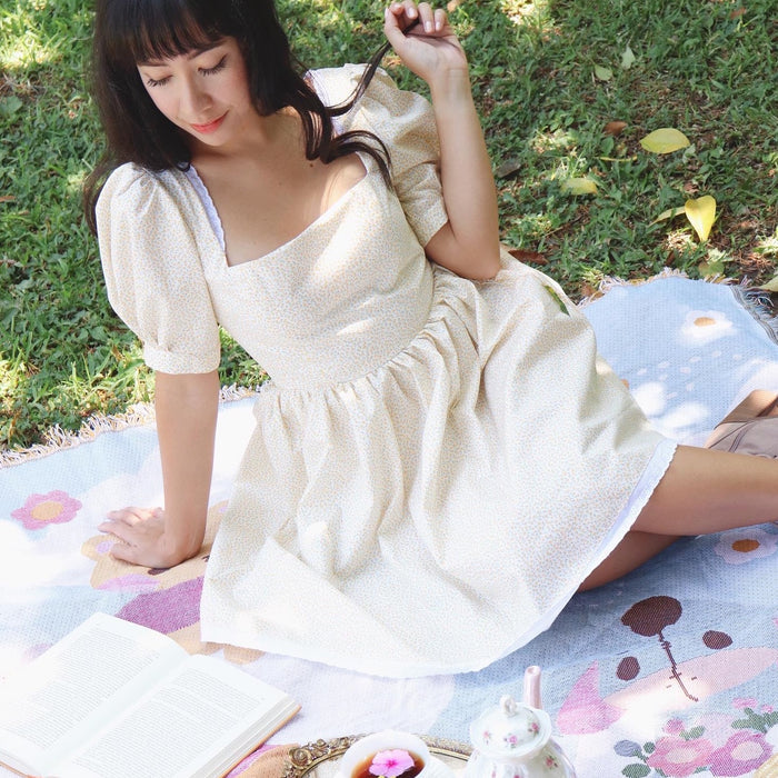 The Daisy Dress Sample