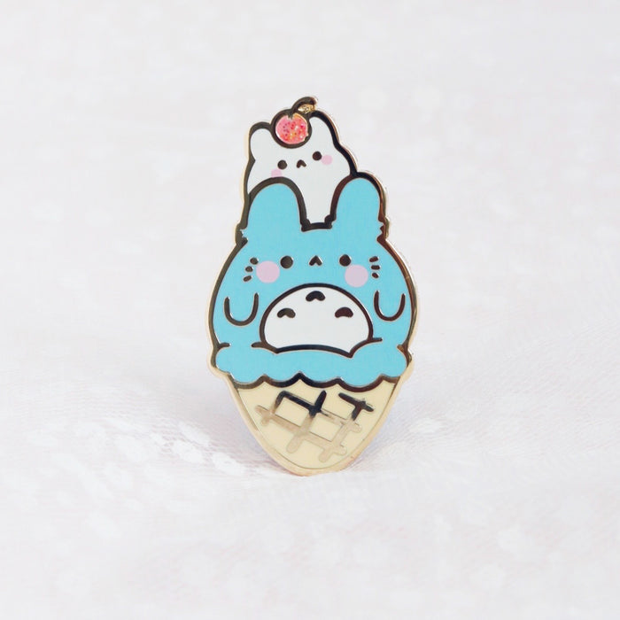 Toto  Ice Cream Pin